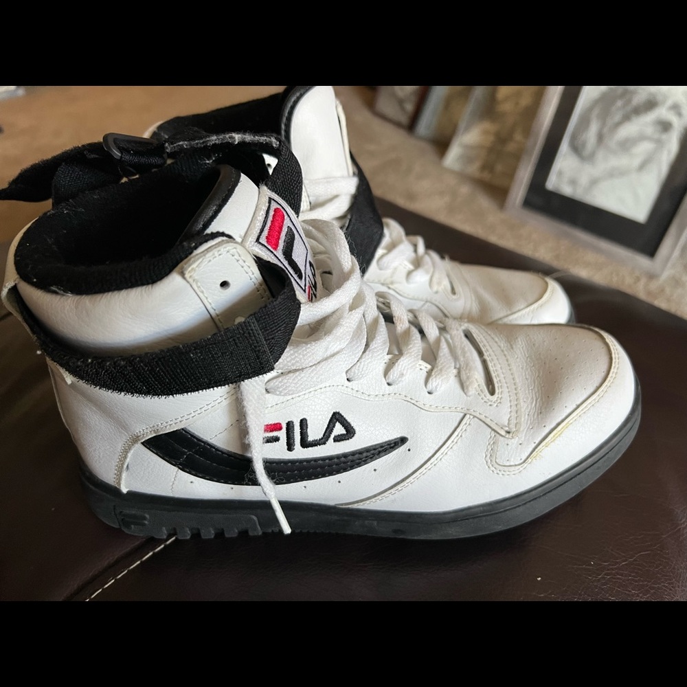 Fila High Tops Mens Size 10 Black and White